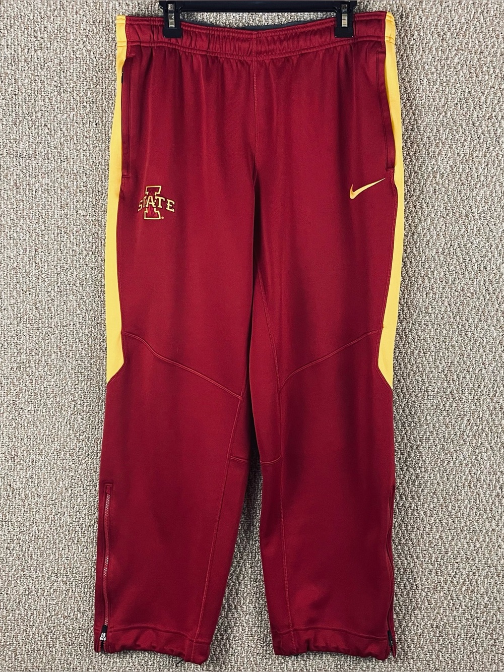 Nike Iowa State Cyclones Track Pants Men's Large Red Warm Up Basketball F129